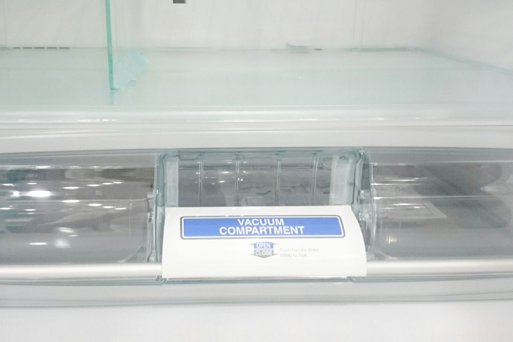 sua-tu-lanh-hitachi-chinh-hang